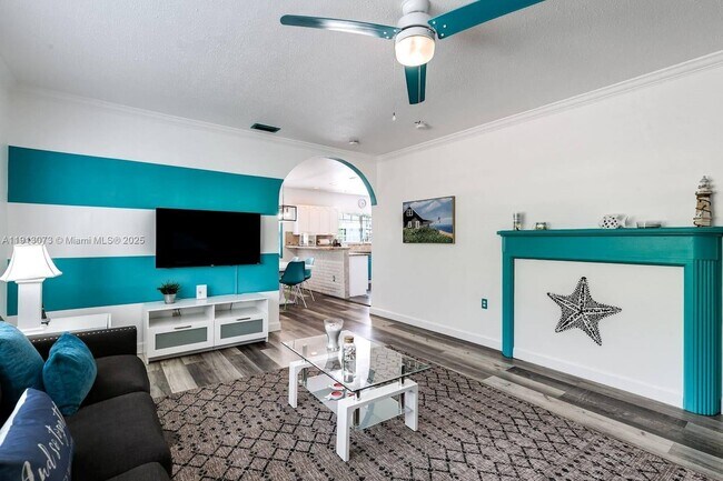 Building Photo - 1629 Johnson St