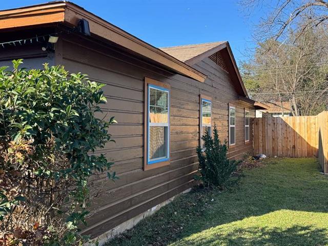 Building Photo - 8435 Campanella Dr