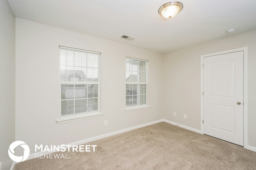 Building Photo - 2236 Walcot Wy