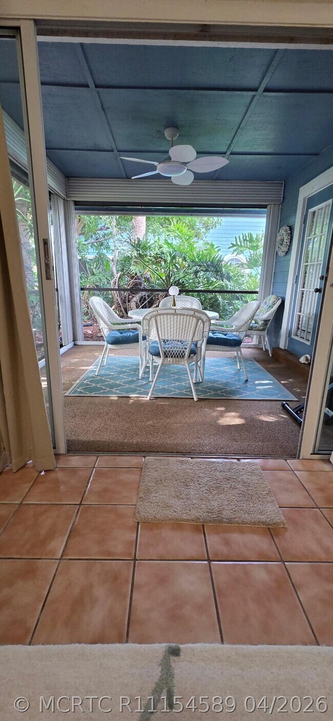 Building Photo - 1008 Ocean Dunes Cir