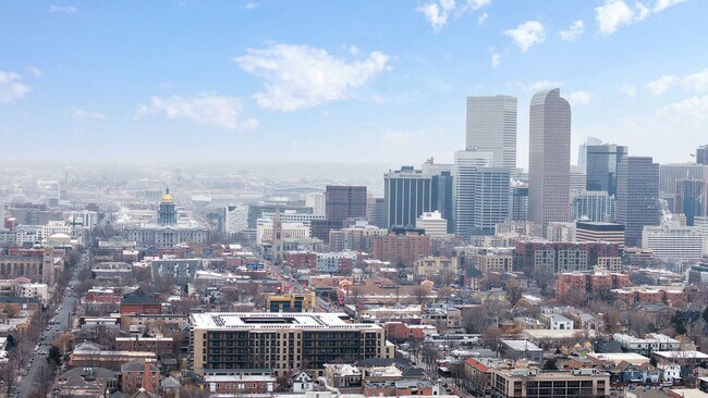 Building Photo - 1355 N Gaylord St