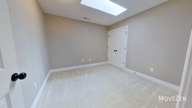 Building Photo - 1167 Augustine Heights Dr
