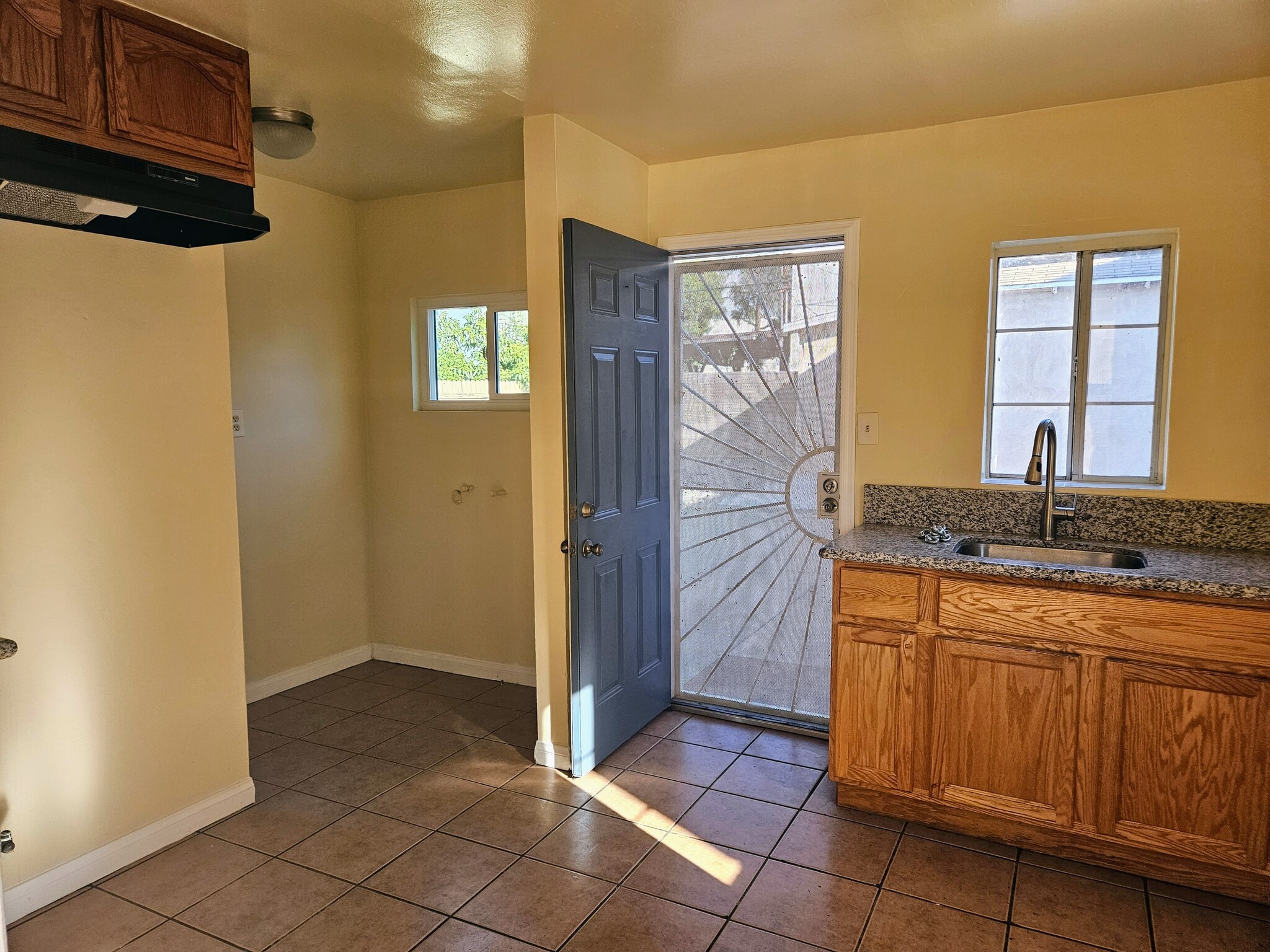 Kitchen - 2631 E 2nd St