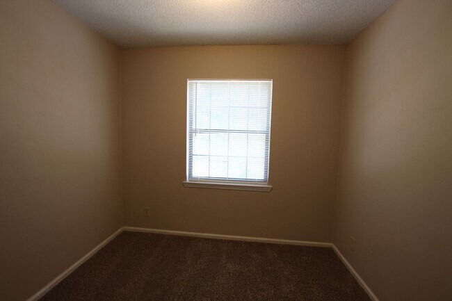 Building Photo - Delmar Dr. 2510/2512