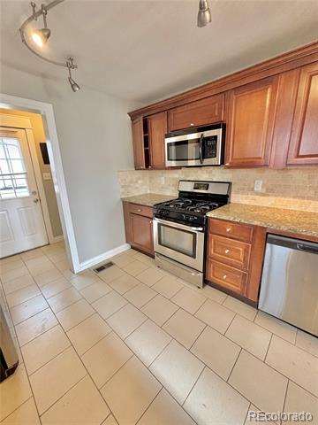 Building Photo - 4995 Vallejo St