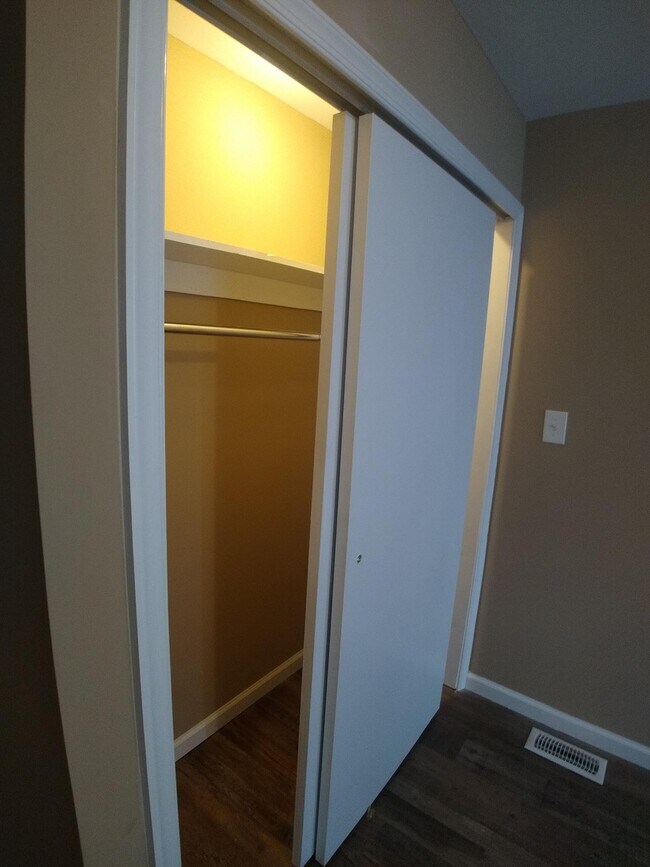 Building Photo - 45 N 59th St