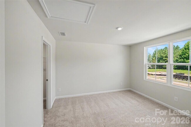 Building Photo - 10051 Florentine Wy