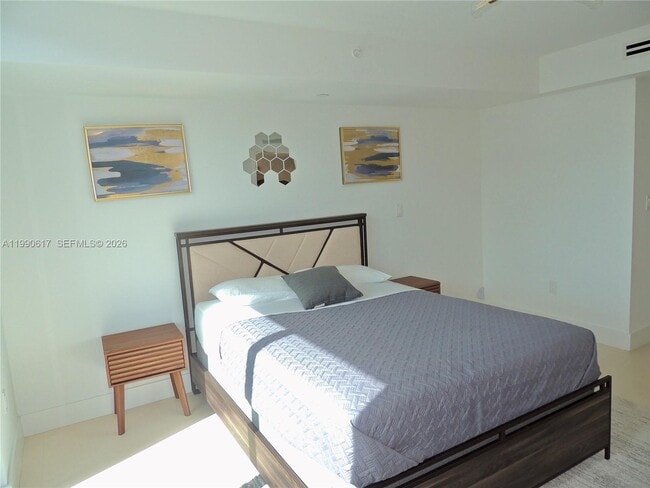 Building Photo - 1170 101st St