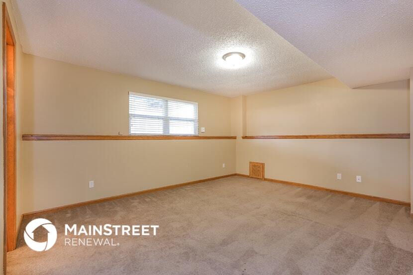 Building Photo - 18412 E Blackhawk Trail