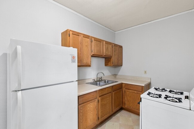 Interior Photo - Clairmont Apartments