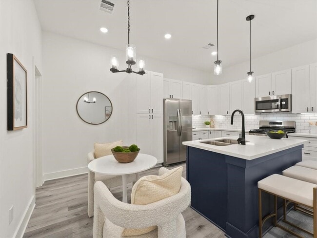 Building Photo - 4018 Northfield Ln