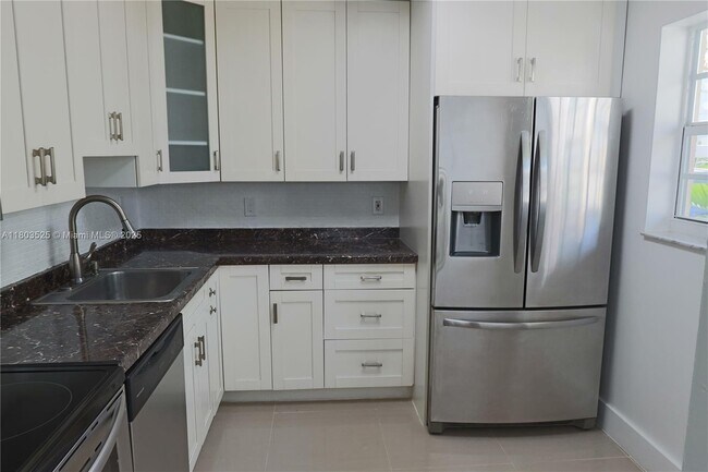 Building Photo - 21121 SW 85th Ave
