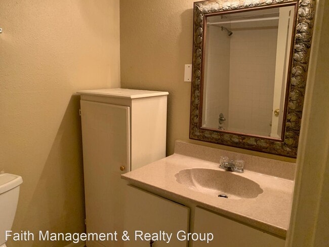 Building Photo - 2 br, 2 bath House - 1710 Ridge Oak Pl Apt 3