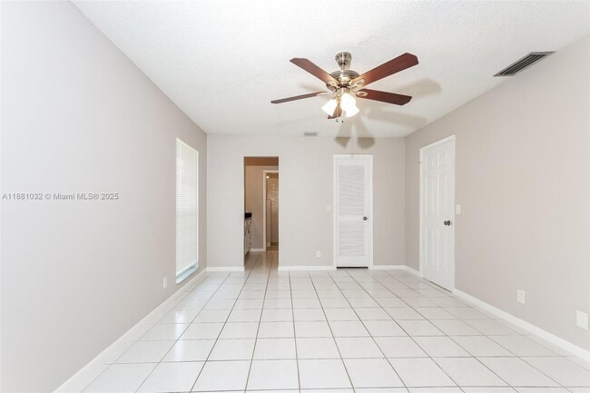 Building Photo - 12489 Guilford Way