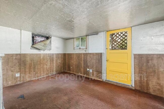 Building Photo - 457 E 100 S St