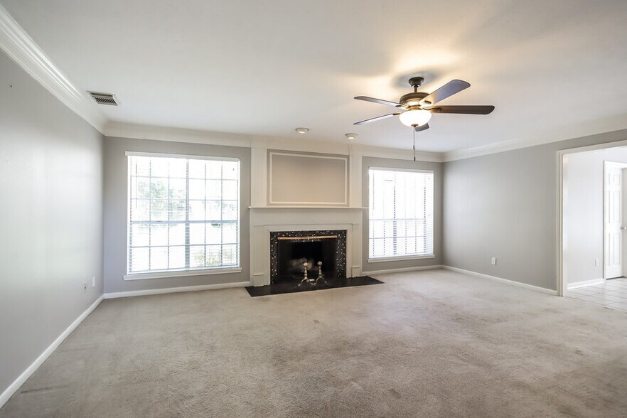 Building Photo - 3102 Hickory Falls Dr