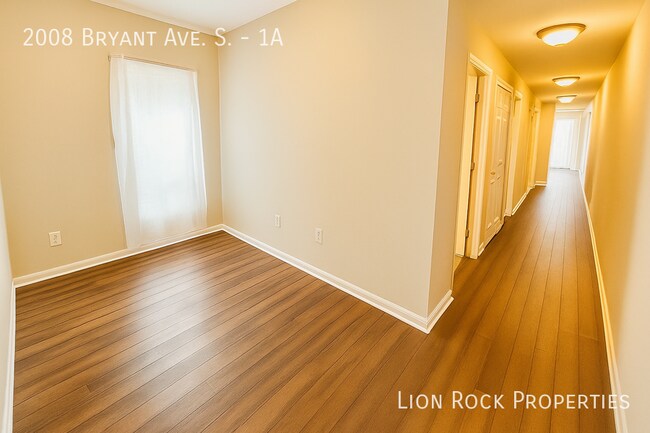 Building Photo - 2008 Bryant Ave S