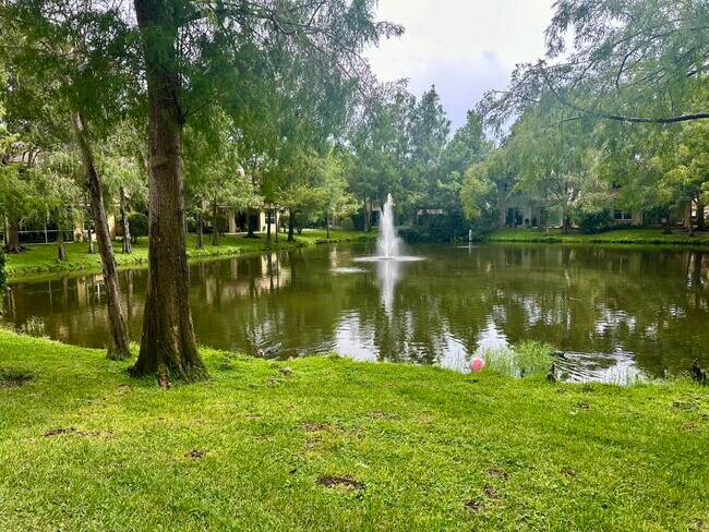 Building Photo - 10702 NW 1st Ct