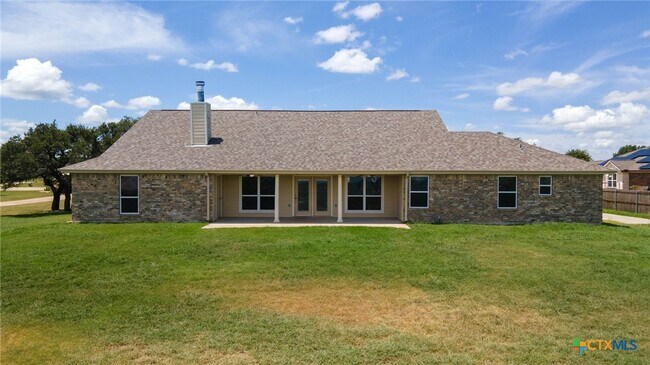 Building Photo - 336 Skyline Dr
