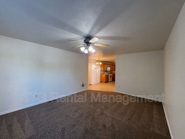 Building Photo - 2642 E 750 N