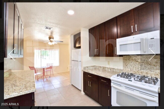 Building Photo - 8907 West Campbell Ave