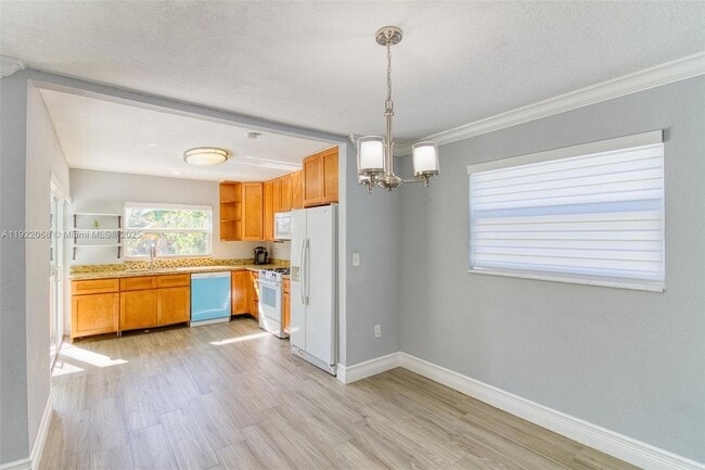 Building Photo - 6510 NW 21st St