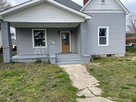 Building Photo - 219 E Springdale Ave