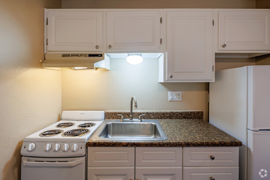 1BR, 1BA -516SF (Standard) - Chestnut Springs