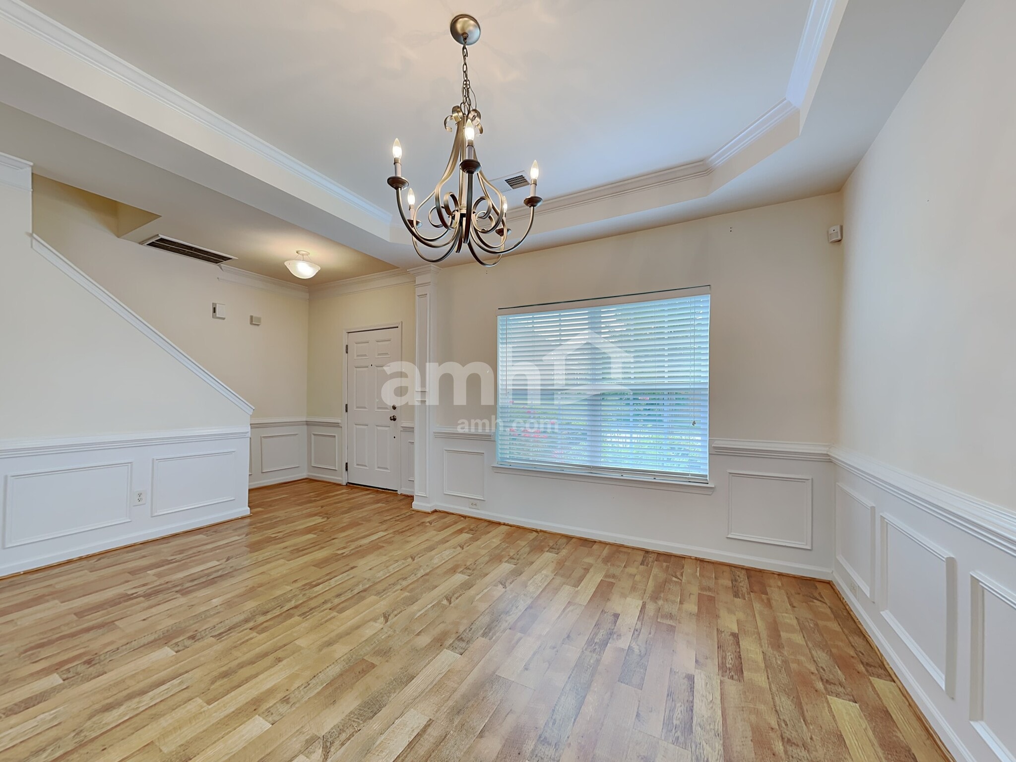 Building Photo - 3457 Lilliefield Ln