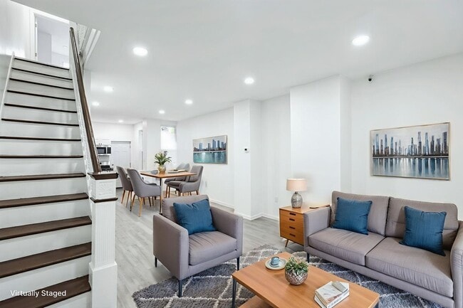 Building Photo - 5540 Harmer St