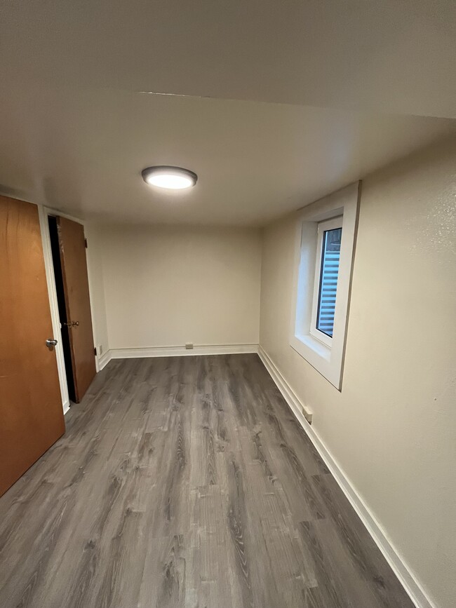 Building Photo - 7165 W 30th Ave