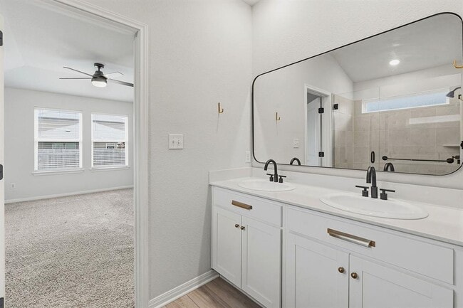 Building Photo - 2807 Rustic Hills Dr