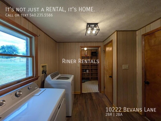 Building Photo - 10222 Bevans Ln