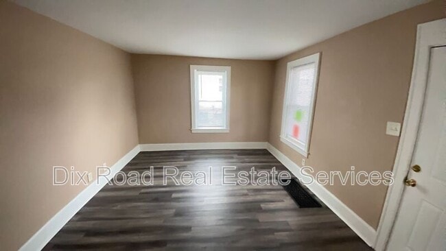 Building Photo - 1104 Fourteenth Avenue