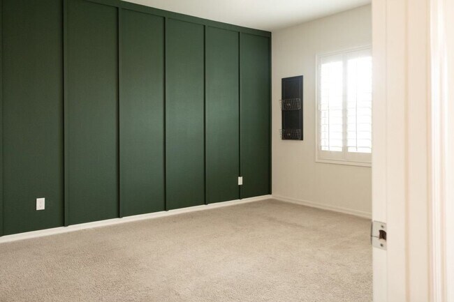 Building Photo - 4590 W Foldwing Dr