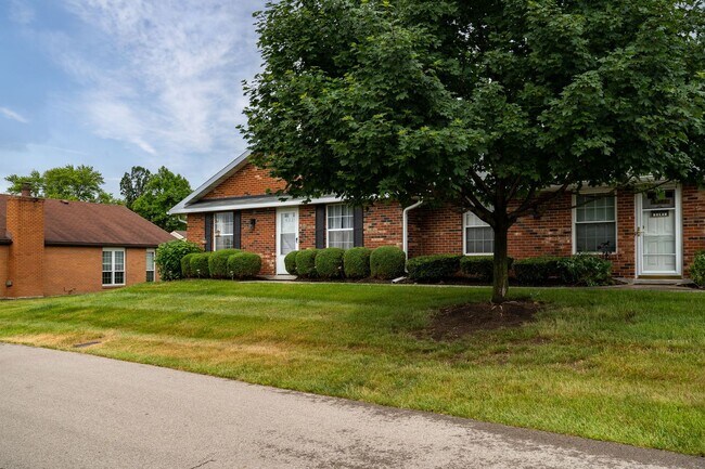 Building Photo - COME SEE THIS BEAUTY!
