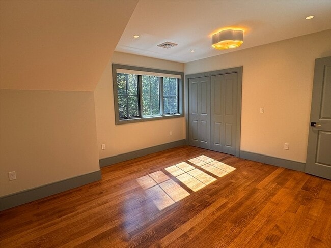 Building Photo - 22 Kruger Rd