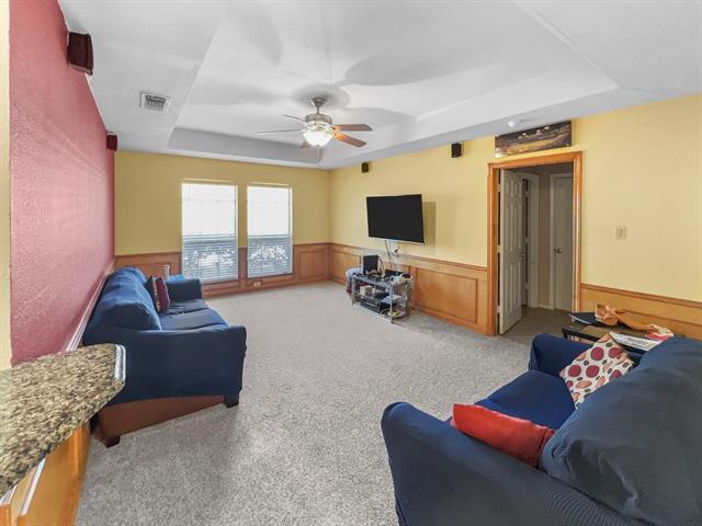 Building Photo - 3715 Dahlia Dr