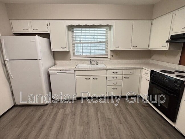 Building Photo - 3533 Leith Ln