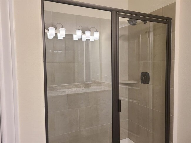 Building Photo - 32 Pacific Loon St