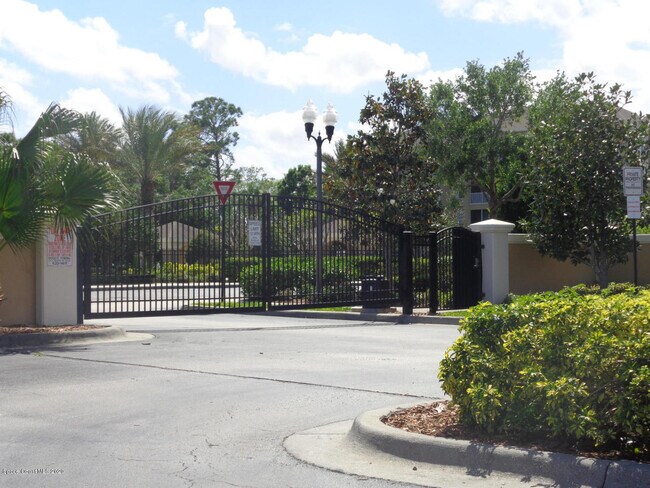 Building Photo - 3848 Lexmark Ln