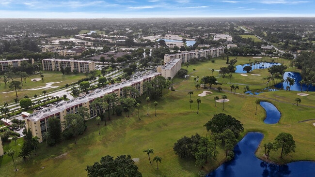 Building Photo - 3755 Via Poinciana