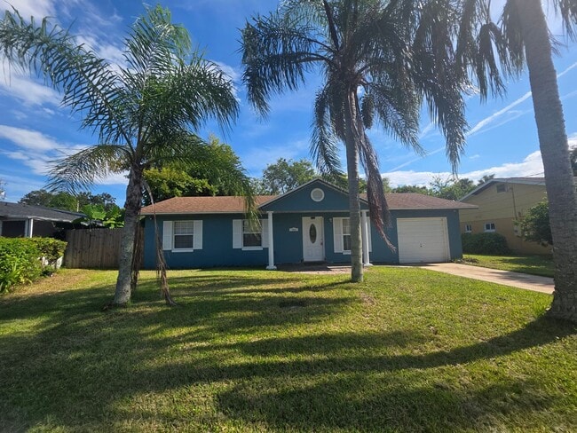 Primary Photo - 3 bedroom 2 Bath Single Family Home