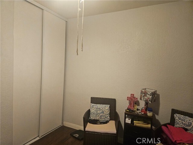 Building Photo - 11322 Oakwood Dr