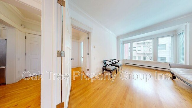 Building Photo - 25 Pleasant St