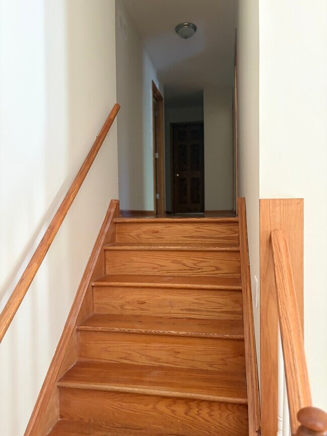 Building Photo - 14310 Mallard Dr