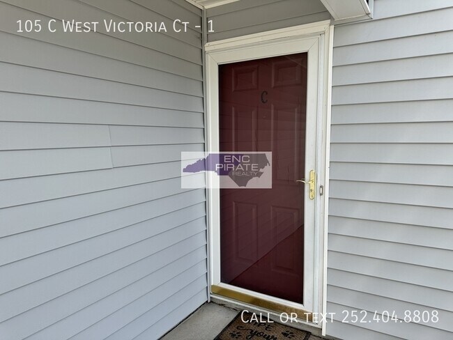 Building Photo - 105 E Victoria Ct