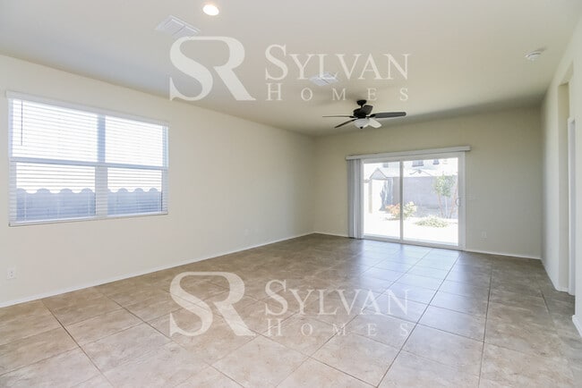 Building Photo - You will love this beautiful home