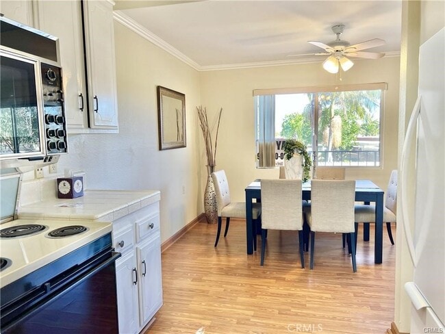 Building Photo - 3033 Via Vista