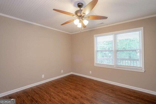 Building Photo - 220 Alcovy St